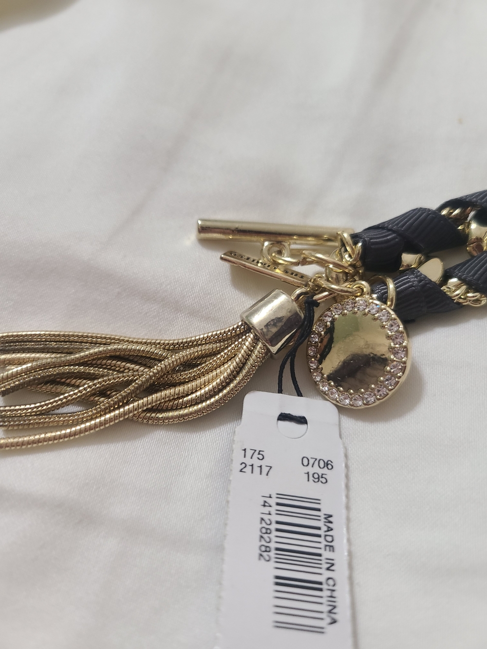 The Limited-Braided Ribbon & Chain Bracelet in Grey and Gold - Picture 4 of 7